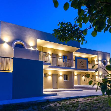 Forest Resort Suites Skiathos 特劳洛斯 外观 照片