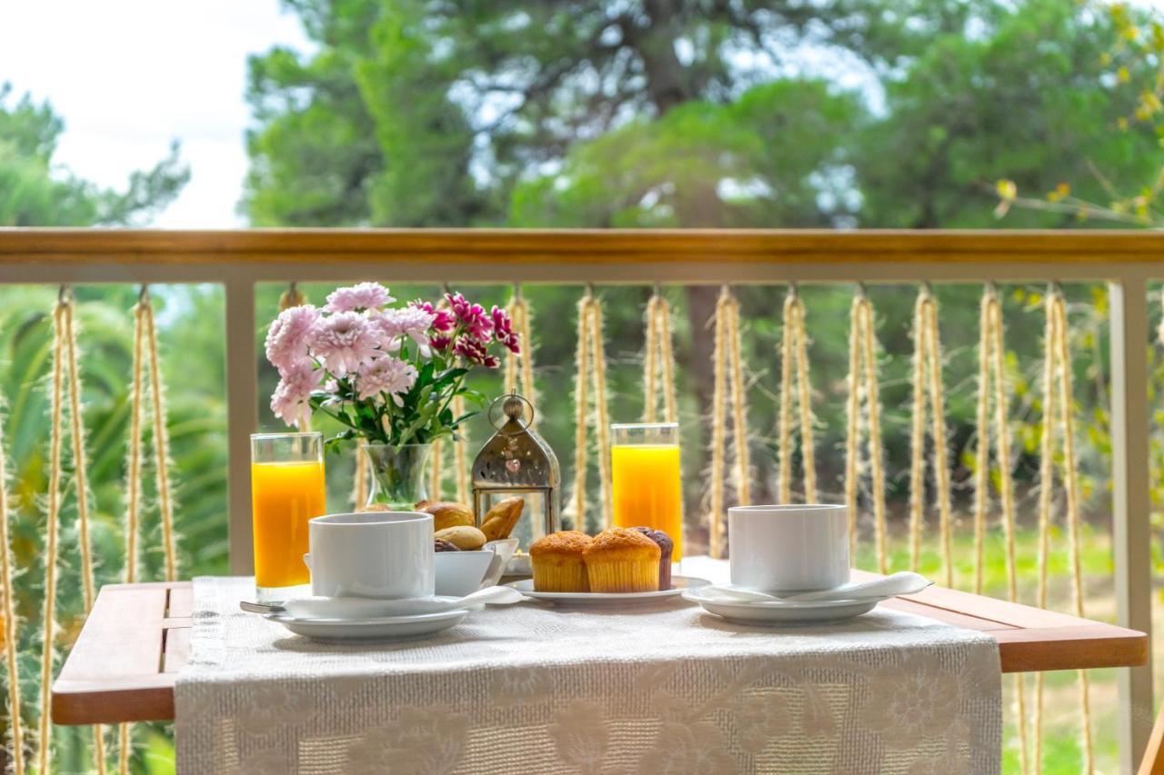 Forest Resort Suites Skiathos 特劳洛斯 外观 照片